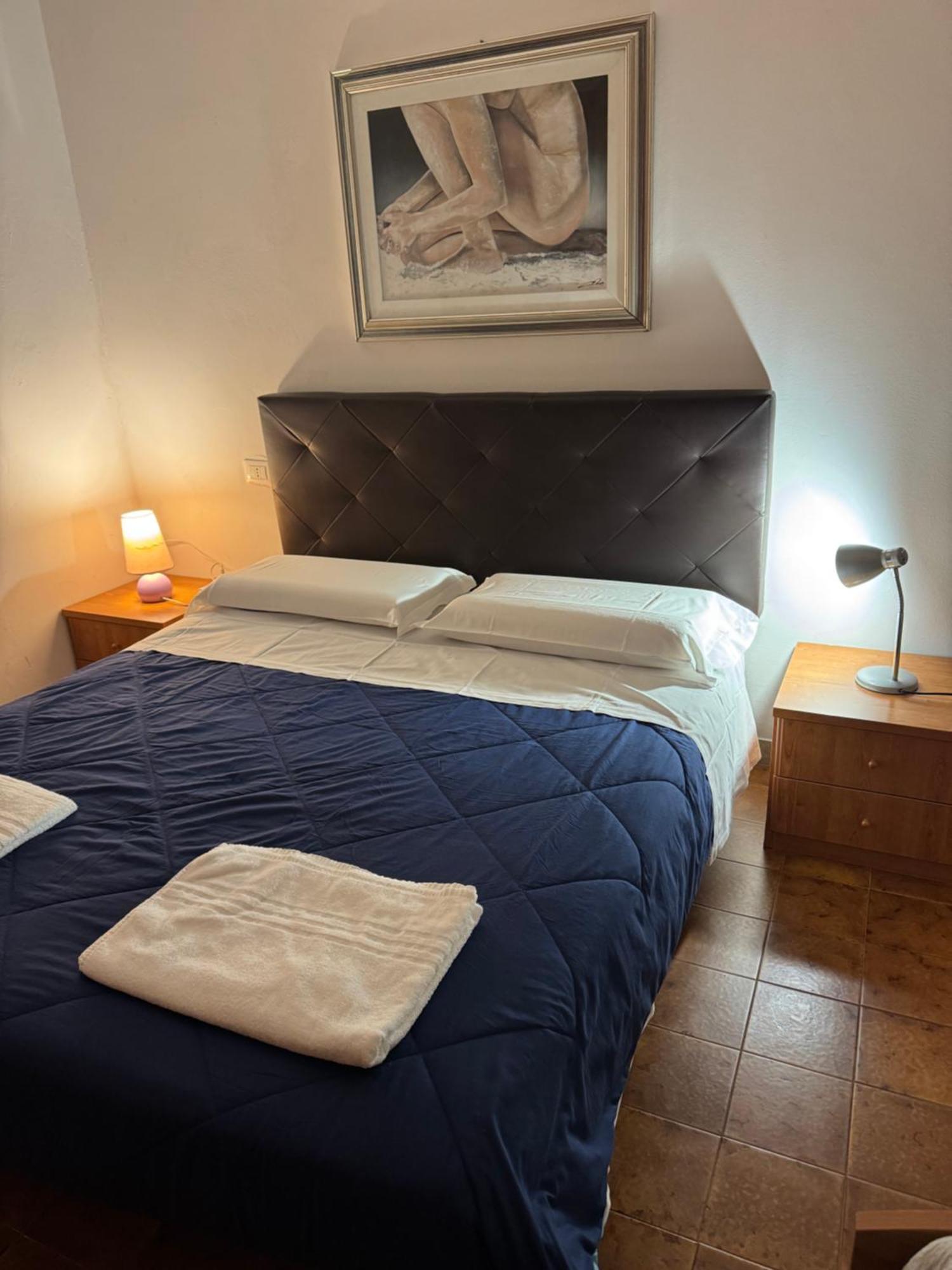 Hotel The Wolf House à Venise Extérieur photo