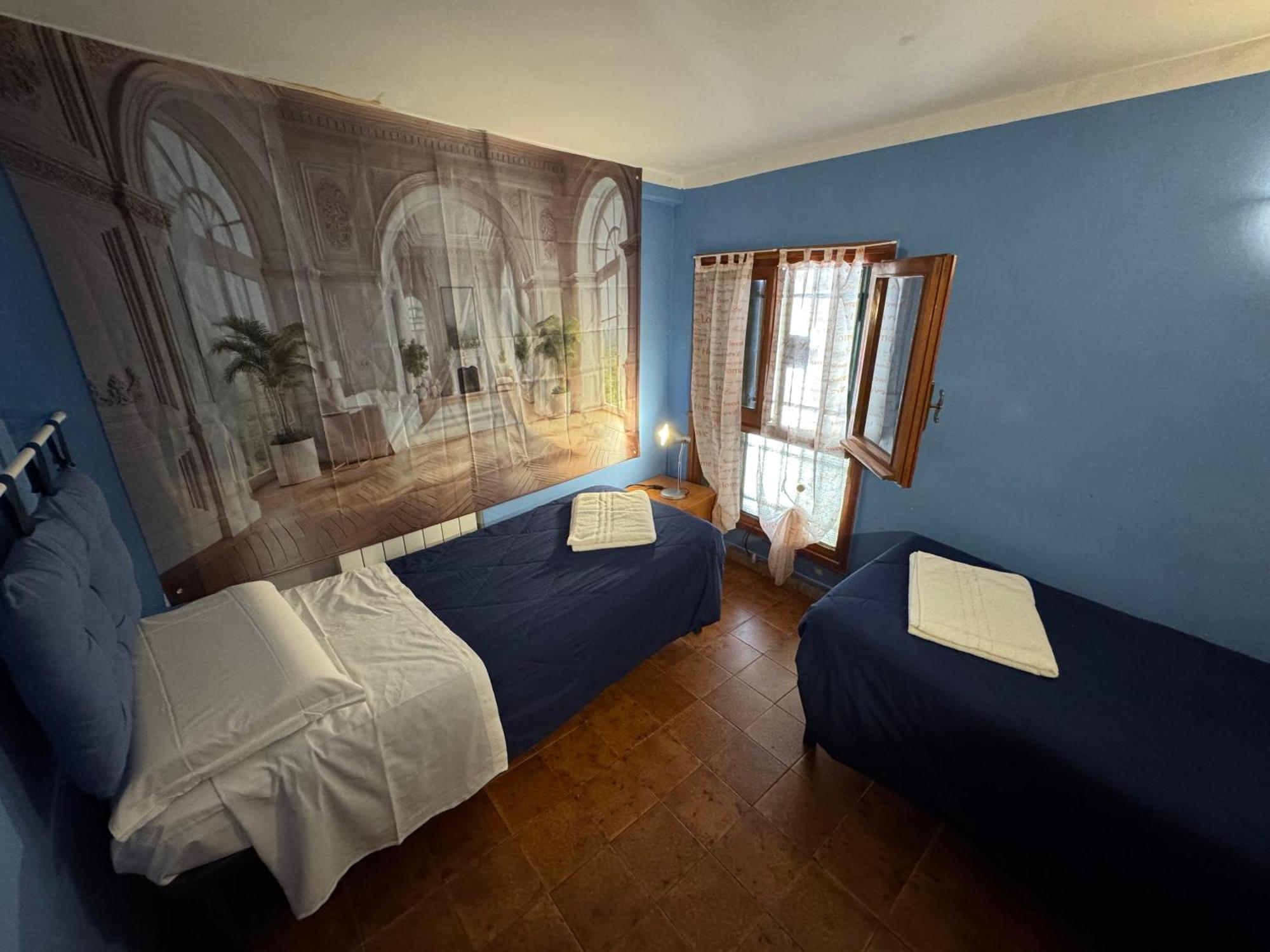 Hotel The Wolf House à Venise Extérieur photo
